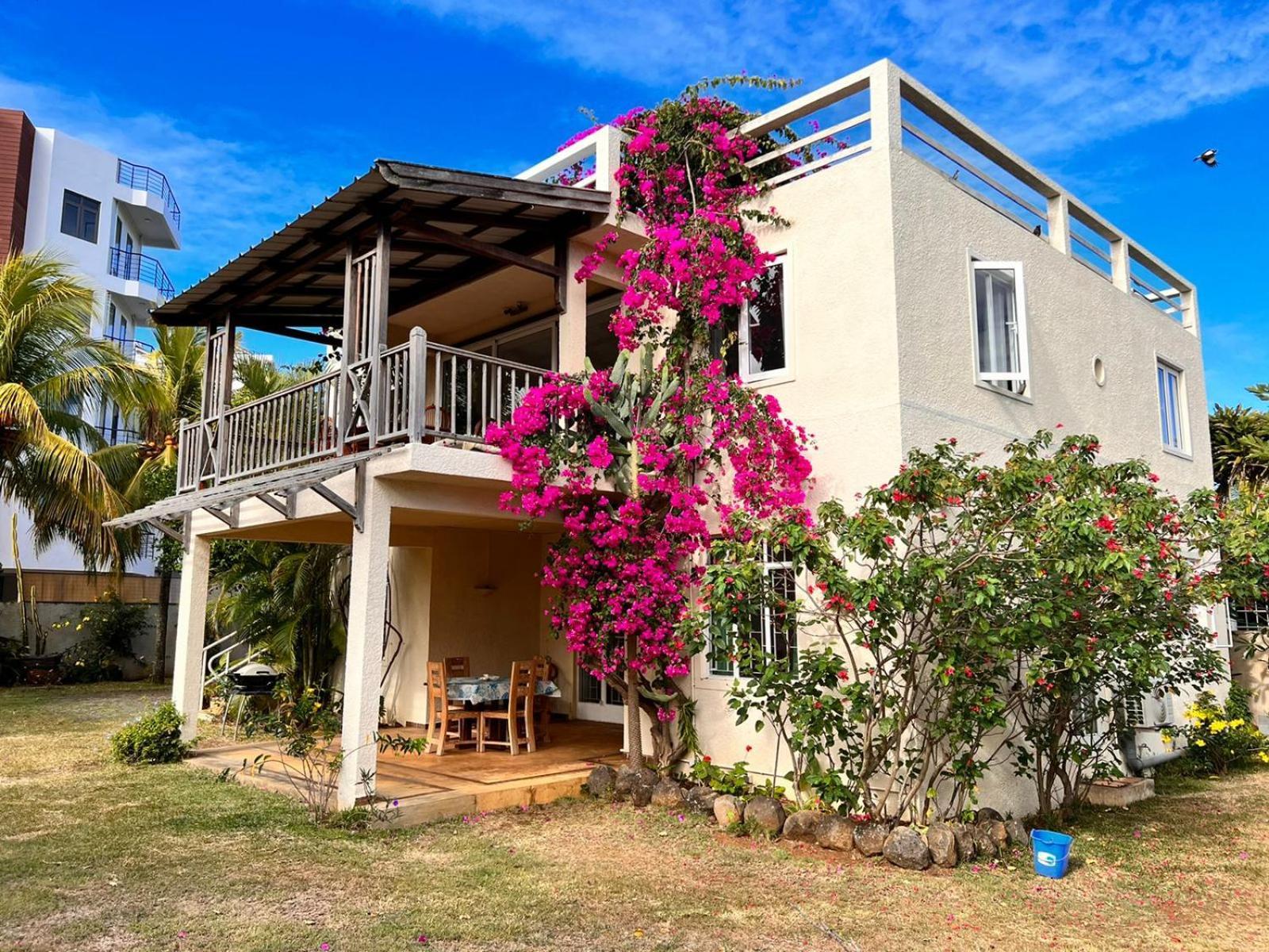 Roche Island Bungalows Grand-Baie Eksteriør bilde